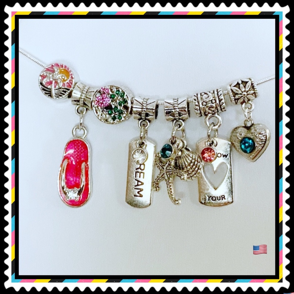 🆕✅ CHAIN NECKLACE W/CHANGEABLE CHARMS  FLIP-FLOP..STAR FISH..DREAM